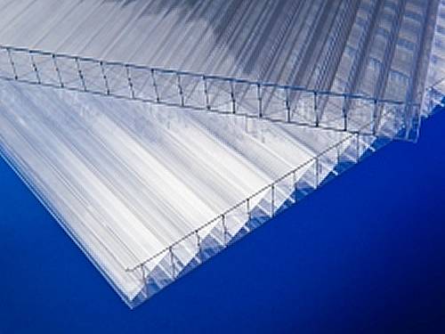 Clear multiwall polycarbonate sheets in X structure.